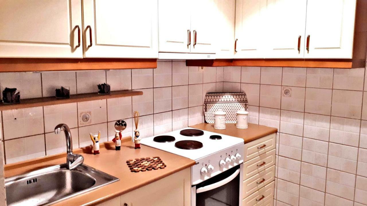 Cozy&minimal apartment Pireus Zewnętrze zdjęcie