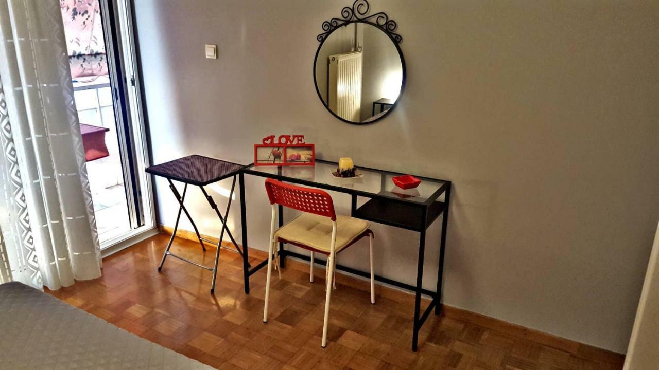 Cozy&minimal apartment Pireus Zewnętrze zdjęcie