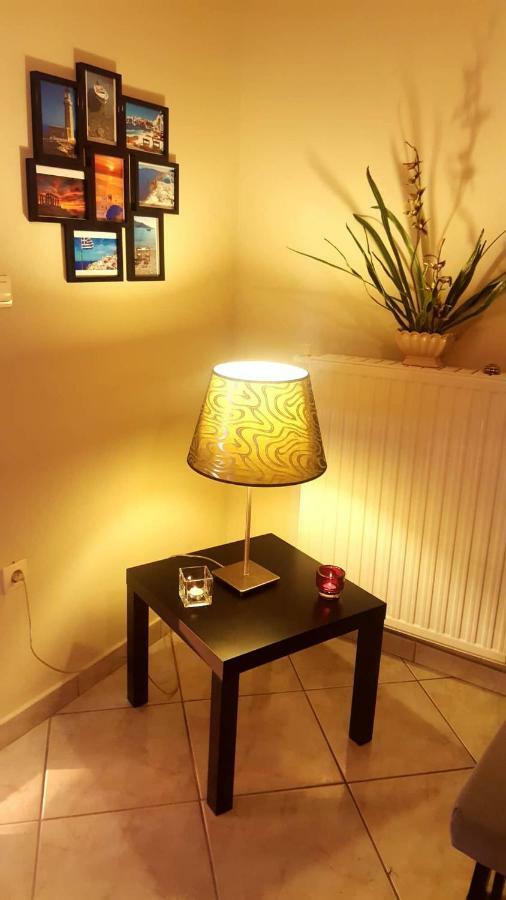 Cozy&minimal apartment Pireus Zewnętrze zdjęcie